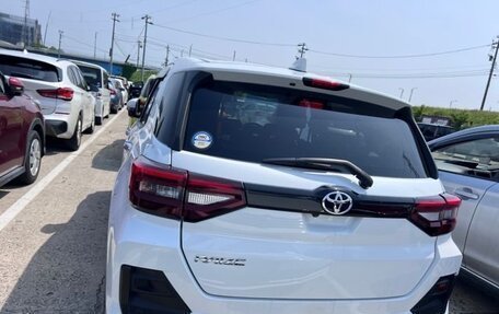 Toyota Raize I, 2022 год, 1 360 000 рублей, 6 фотография