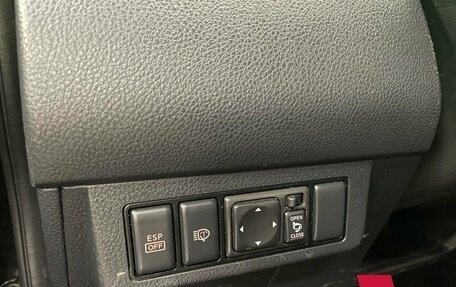 Nissan Tiida, 2010 год, 690 000 рублей, 21 фотография