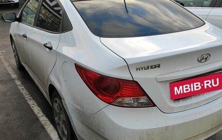 Hyundai Solaris II рестайлинг, 2012 год, 649 000 рублей, 2 фотография