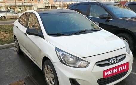 Hyundai Solaris II рестайлинг, 2012 год, 649 000 рублей, 4 фотография