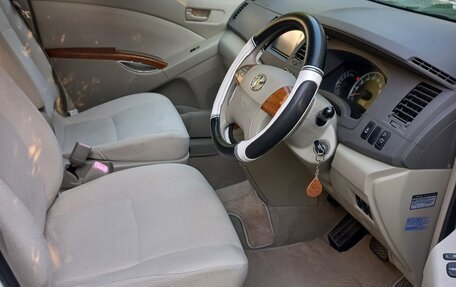 Toyota ISis I, 2009 год, 1 248 000 рублей, 16 фотография