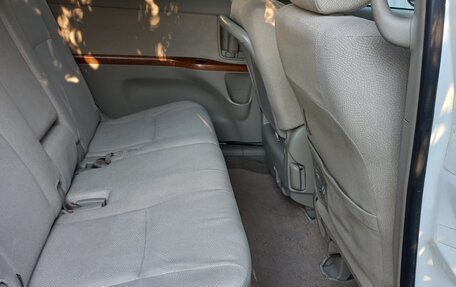 Toyota ISis I, 2009 год, 1 248 000 рублей, 17 фотография