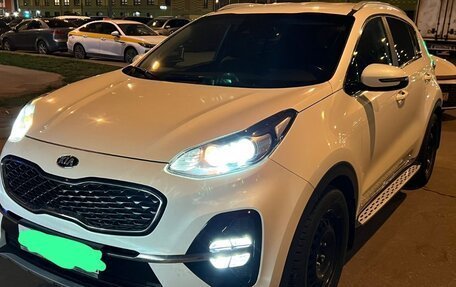 KIA Sportage IV рестайлинг, 2018 год, 2 400 000 рублей, 3 фотография
