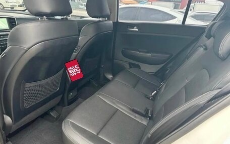 KIA Sportage IV рестайлинг, 2018 год, 2 400 000 рублей, 6 фотография