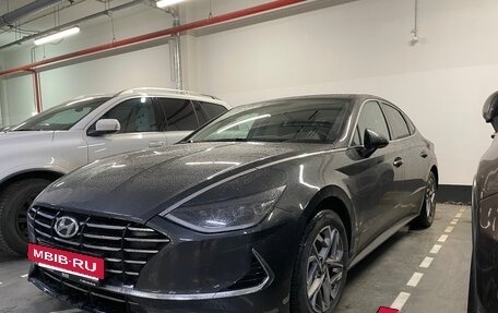 Hyundai Sonata VIII, 2020 год, 2 400 000 рублей, 3 фотография