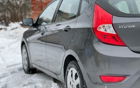 Hyundai Solaris II рестайлинг, 2012 год, 650 000 рублей, 6 фотография