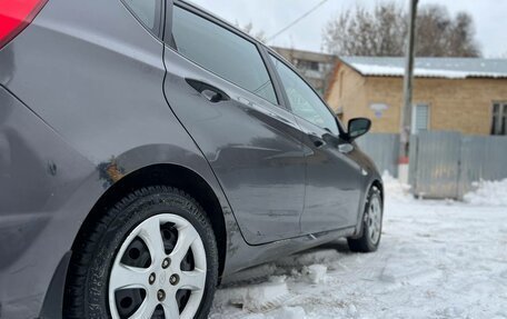Hyundai Solaris II рестайлинг, 2012 год, 650 000 рублей, 12 фотография