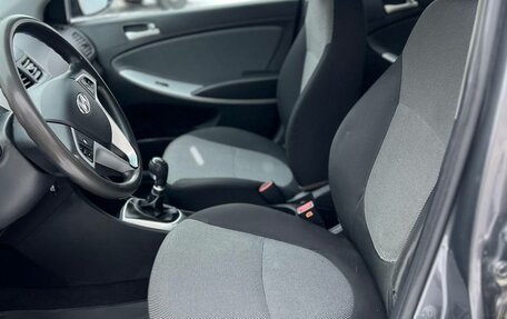 Hyundai Solaris II рестайлинг, 2012 год, 650 000 рублей, 14 фотография