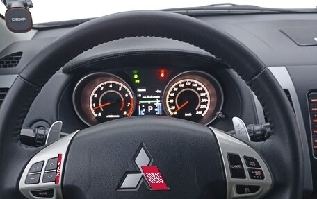 Mitsubishi Outlander III рестайлинг 3, 2011 год, 1 680 000 рублей, 12 фотография