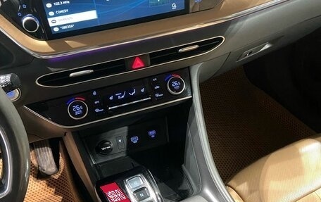 Hyundai Sonata VIII, 2020 год, 1 900 000 рублей, 30 фотография