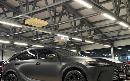 Lexus RX IV рестайлинг, 2025 год, 8 199 000 рублей, 2 фотография