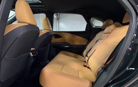 Lexus RX IV рестайлинг, 2025 год, 8 199 000 рублей, 26 фотография