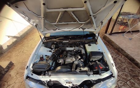 Toyota Mark II VIII (X100), 1994 год, 490 000 рублей, 8 фотография