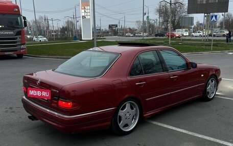 Mercedes-Benz E-Класс, 1996 год, 750 000 рублей, 4 фотография