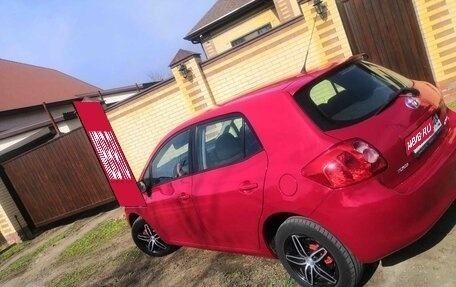 Toyota Auris II, 2008 год, 650 000 рублей, 2 фотография