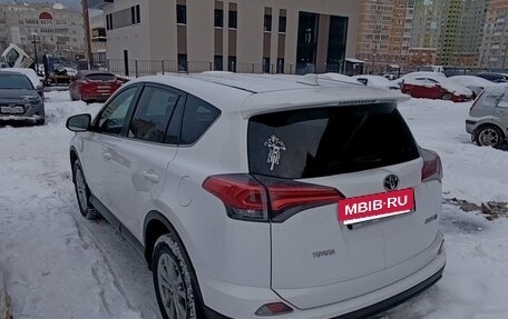 Toyota RAV4, 2018 год, 2 150 000 рублей, 3 фотография