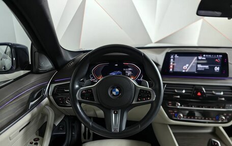BMW 5 серия, 2019 год, 4 755 000 рублей, 15 фотография