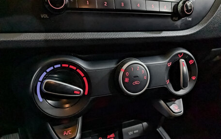 KIA Rio IV, 2019 год, 825 000 рублей, 19 фотография