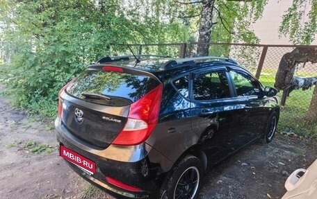 Hyundai Solaris II рестайлинг, 2015 год, 900 000 рублей, 1 фотография