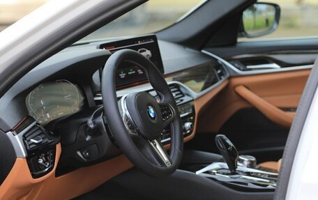 BMW 5 серия, 2023 год, 3 200 000 рублей, 8 фотография