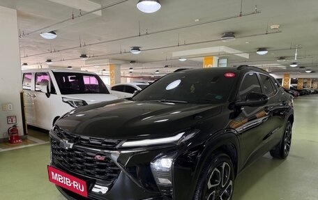 Chevrolet Trax, 2023 год, 1 790 000 рублей, 2 фотография