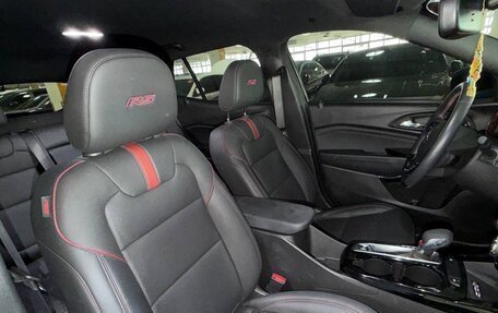 Chevrolet Trax, 2023 год, 1 790 000 рублей, 6 фотография