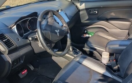 Mitsubishi Outlander III рестайлинг 3, 2008 год, 1 159 000 рублей, 4 фотография