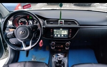 KIA Rio IV, 2018 год, 1 320 000 рублей, 5 фотография