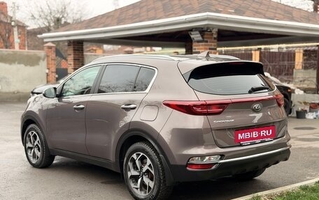 KIA Sportage IV рестайлинг, 2021 год, 2 445 000 рублей, 5 фотография