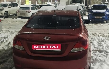 Hyundai Solaris II рестайлинг, 2011 год, 650 000 рублей, 5 фотография