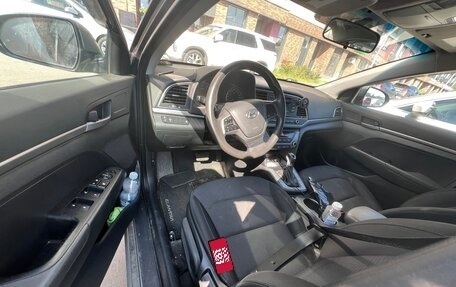 Hyundai Elantra VI рестайлинг, 2016 год, 990 000 рублей, 4 фотография