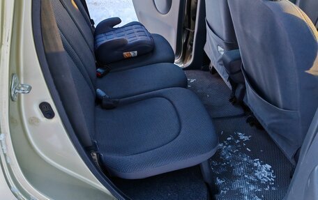 Toyota FunCargo, 2002 год, 450 000 рублей, 4 фотография