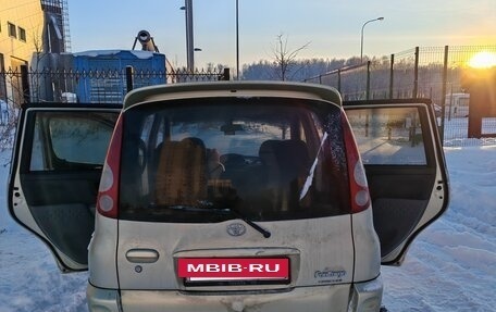 Toyota FunCargo, 2002 год, 450 000 рублей, 2 фотография