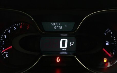 Renault Kaptur I рестайлинг, 2017 год, 1 674 000 рублей, 8 фотография