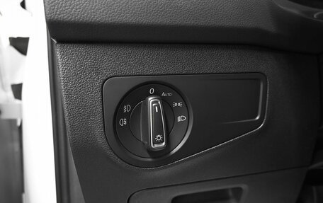 Volkswagen Tiguan II, 2019 год, 2 445 000 рублей, 27 фотография