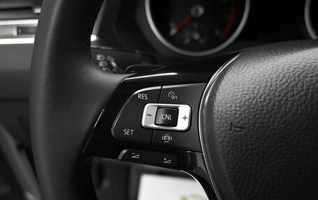 Volkswagen Tiguan II, 2019 год, 2 445 000 рублей, 22 фотография