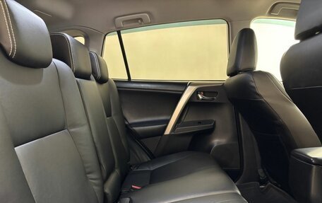 Toyota RAV4, 2013 год, 1 900 000 рублей, 13 фотография