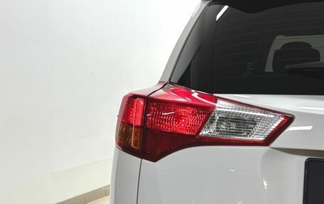 Toyota RAV4, 2013 год, 1 900 000 рублей, 10 фотография