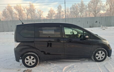 Honda Freed I, 2012 год, 890 000 рублей, 1 фотография