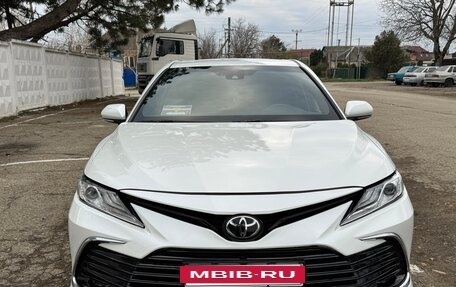 Toyota Camry, 2019 год, 2 550 000 рублей, 4 фотография