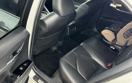 Toyota Camry, 2019 год, 2 550 000 рублей, 11 фотография