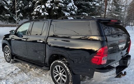 Toyota Hilux VIII, 2018 год, 3 499 999 рублей, 3 фотография