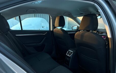 Skoda Octavia, 2017 год, 1 997 800 рублей, 8 фотография