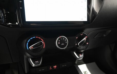 KIA Rio IV, 2019 год, 1 495 000 рублей, 18 фотография