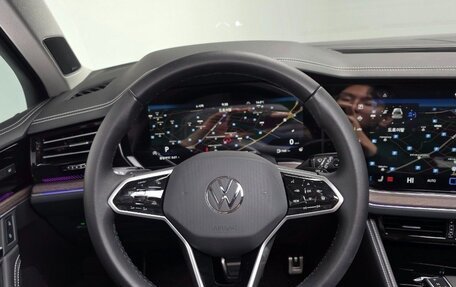 Volkswagen Touareg III, 2024 год, 7 300 000 рублей, 5 фотография