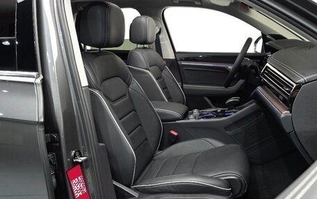 Volkswagen Touareg III, 2024 год, 7 300 000 рублей, 7 фотография