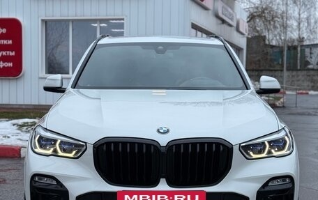 BMW X5, 2020 год, 7 950 000 рублей, 2 фотография