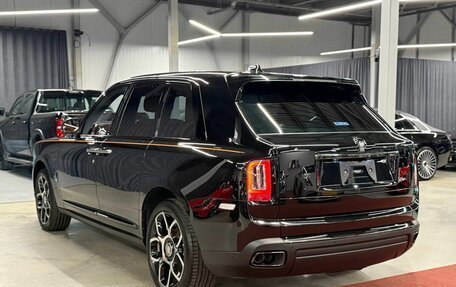 Rolls-Royce Cullinan, 2022 год, 39 990 000 рублей, 6 фотография