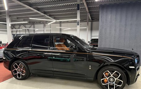 Rolls-Royce Cullinan, 2022 год, 39 990 000 рублей, 3 фотография