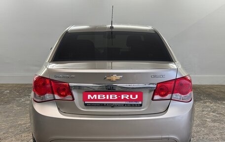 Chevrolet Cruze II, 2011 год, 575 000 рублей, 3 фотография